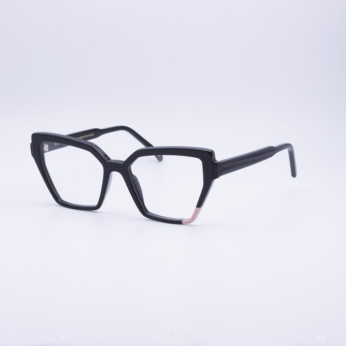 jplus-corinne-2147-11-01