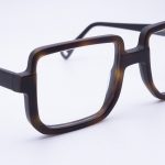 liò-lvp-0293-C02-04