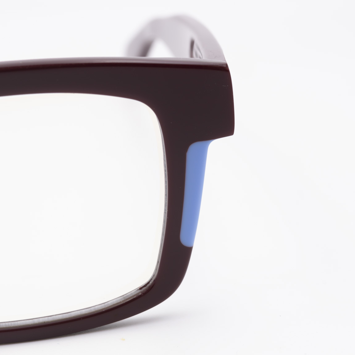 onirico-on-109-127-04