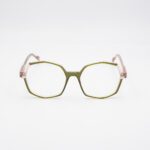 caroline-abram-heta-782-02