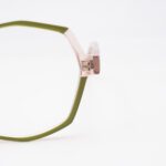 caroline-abram-heta-782-05