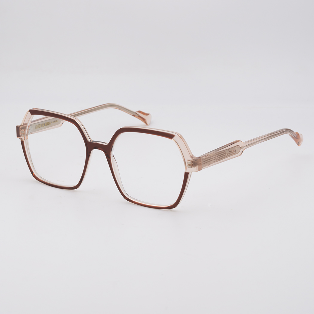 caroline-abram-hatika-784-01