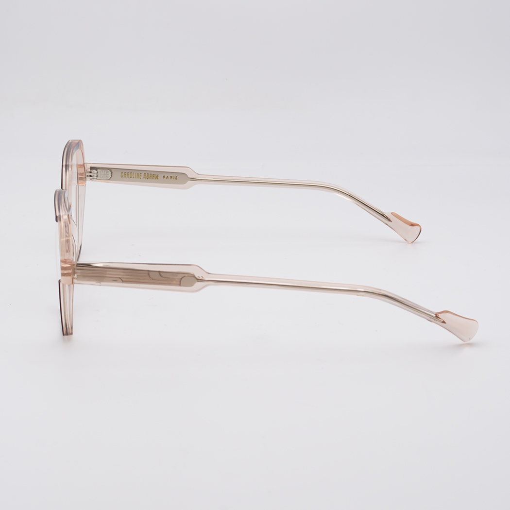 caroline-abram-hatika-784-03