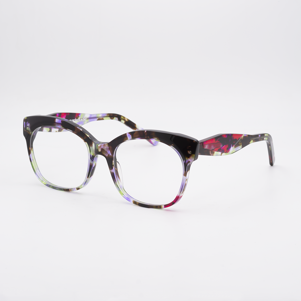 jplus-sabine-2241-col-15-01