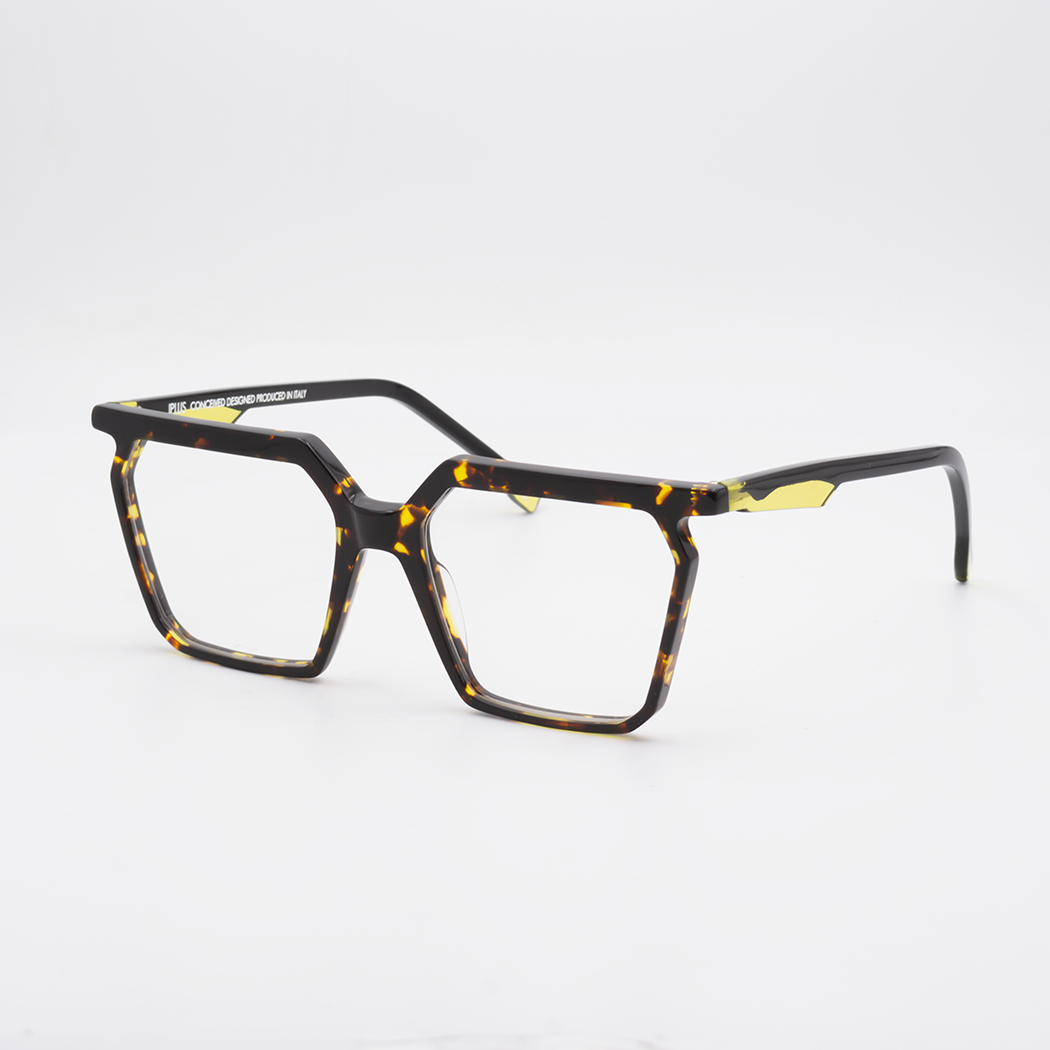 jplus-veronika-2242-col-13-01